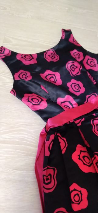 Вечерний платья. Состояние очень хорошее