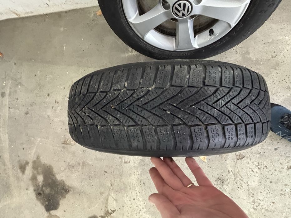 jante vw  5 x 112 cu cauciucuri de iarna 195 65 15