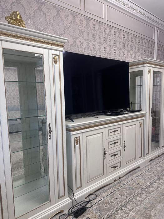 Продается гостиная горка