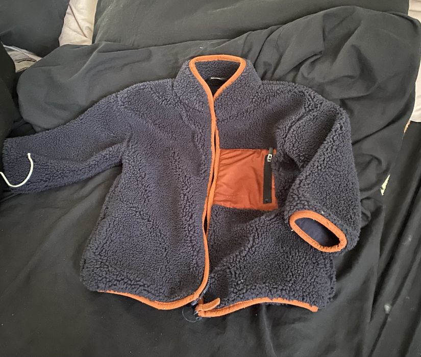 Продам детские курточки