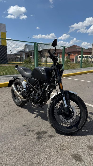 Мотоцикл Скремблер