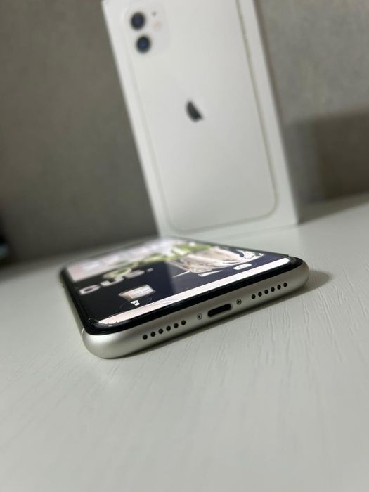 Продам iphone 11 128 гб