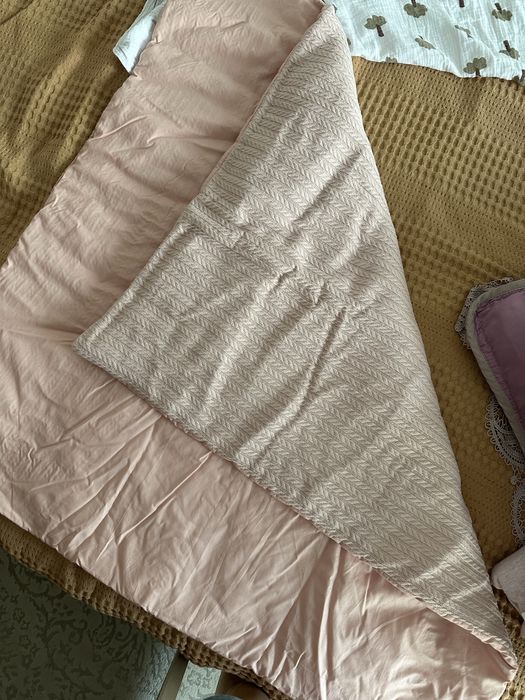 Продам конверт на выписку