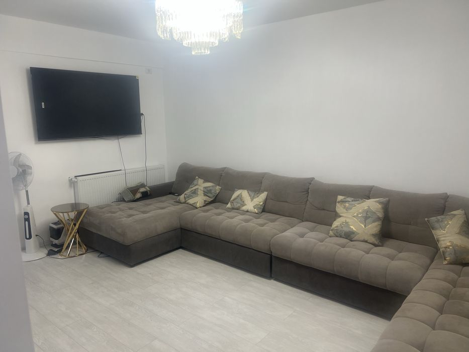 Vind apartament cu 2 camere ,ani constructie2023