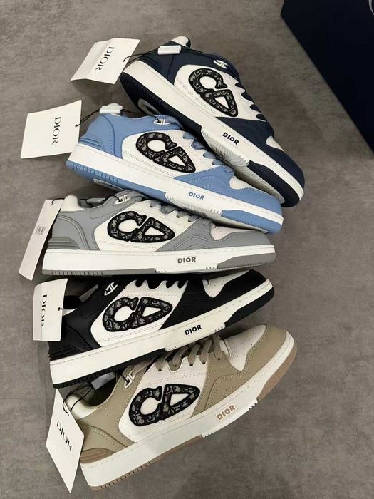 adidași#clasic #Retro #voiaj #colecta #Cadou
#lux #Afaceri #pantof