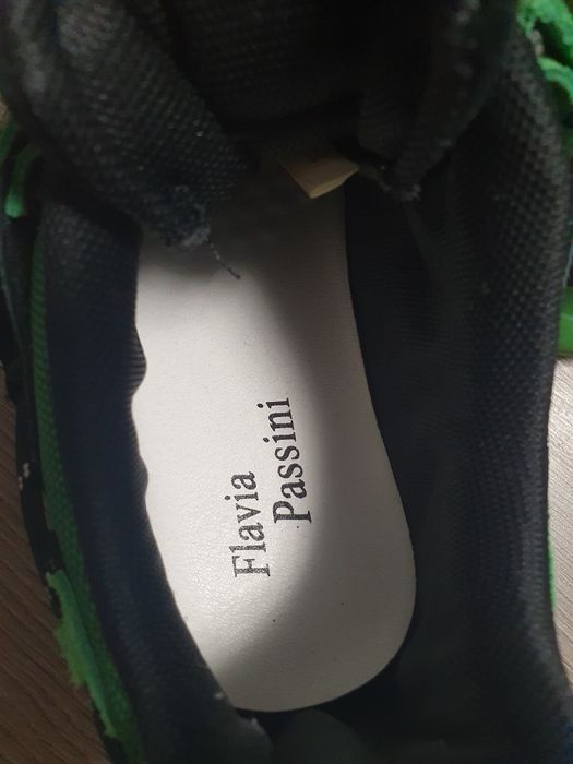 Adidasi Flavia Passini