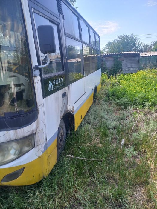 Продам автобус на запчасти