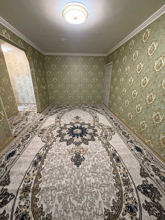 Фарғона ш. Доканал 2 хонали 2 қават квартира сотилади.ID: 1781