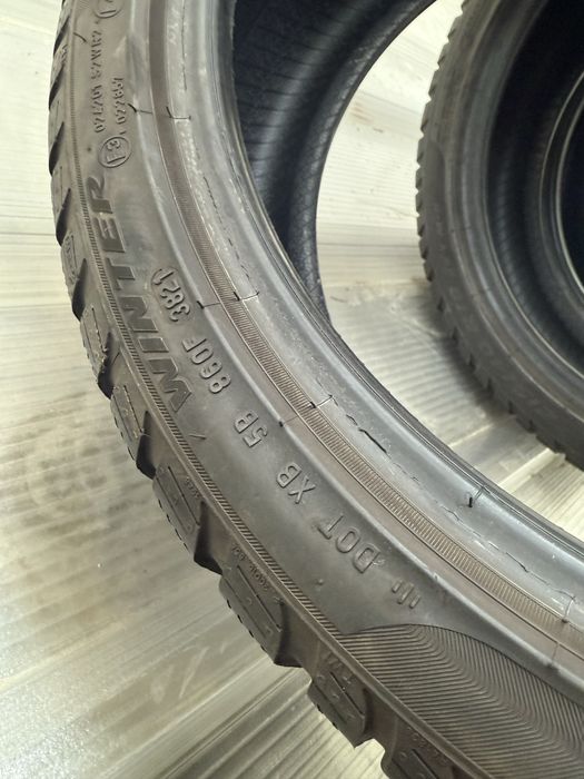Anvelope de iarna 215/40 R18