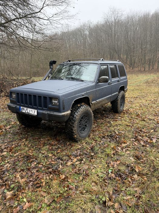 Jeep Cherokee XJ