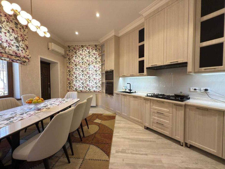 Продается свой дом, Массив Феруза 9.5 соток