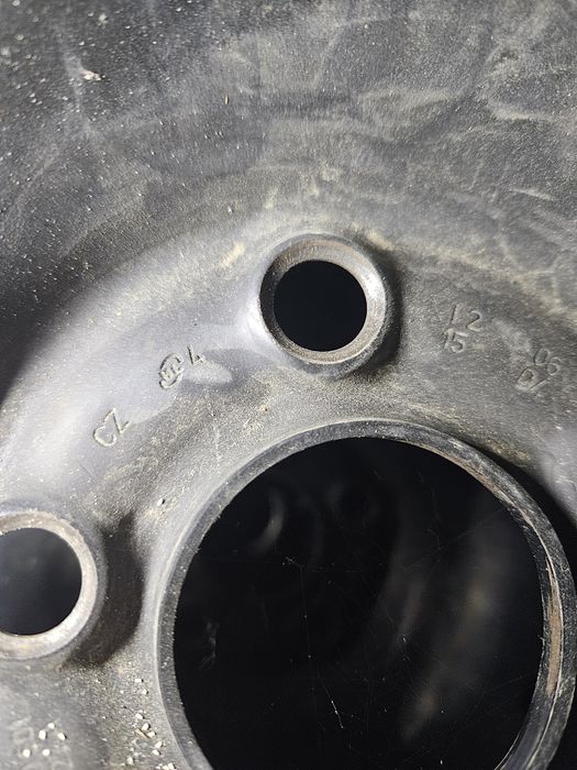 Vând jante originale Skoda Fabia pe 14