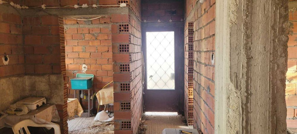 Къща в строеж Аспровалта, Гърция