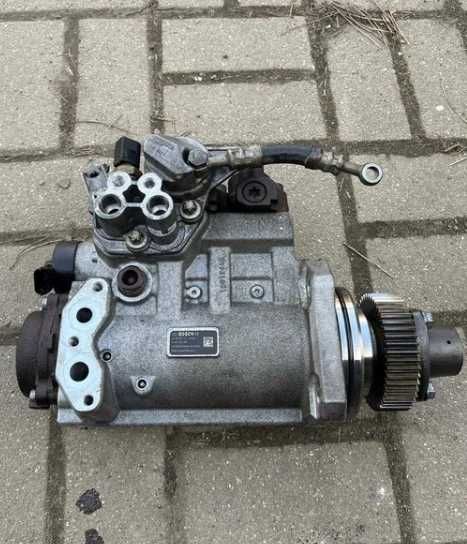 Pompa de injectie camion Mercedes Diferite coduri disponibile - Piese motor
