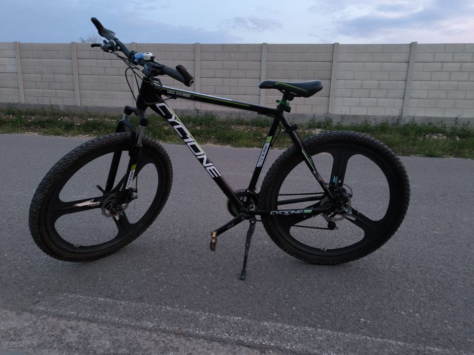 Bicicleta 29 Cyc1one