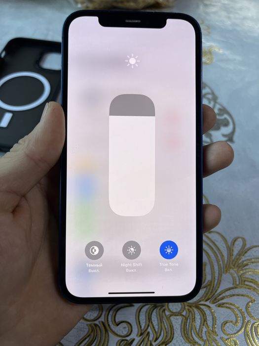 iPhone 12 хорошем состоянии