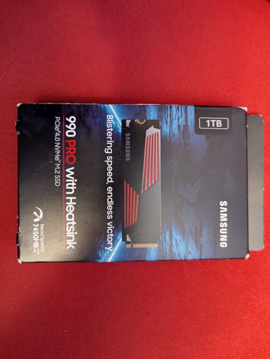 НОВ | 1TB Samsung 990 Pro with Heatsink | NVMe SSD диск Gen4 | и за PS5 ъпгрейд | масивен радиатор с RGB LED | DRAM кеш | скорост до 7450 MB/s