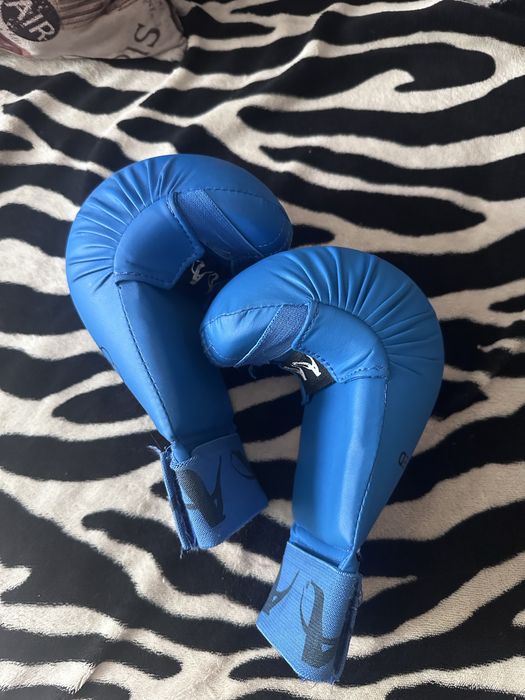 Перчатки для карате