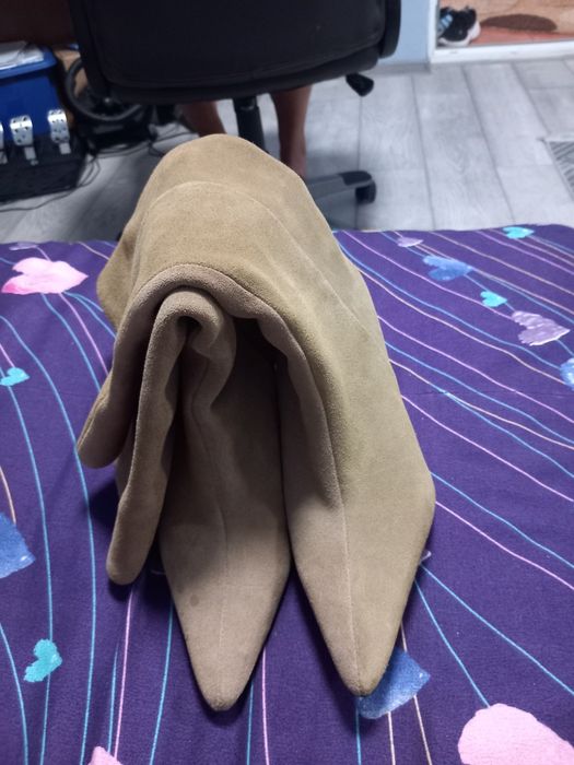Cizme zara cu toc subtire de piele