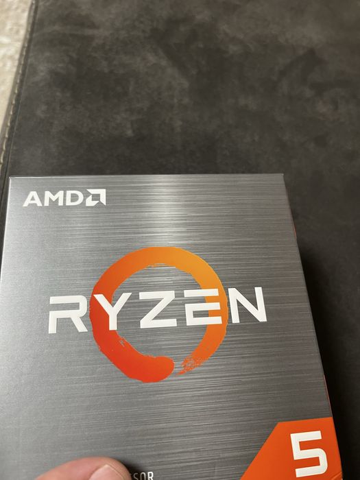 Процесор Ryzen 5