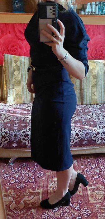 новое платье 44 размер