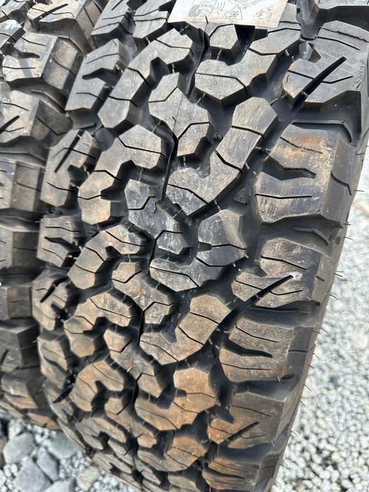 BFGoodRich 255/70R18 - Anvelope AllTerrain, Stare NOUA, Garantie 100%, Livrare Rapida!