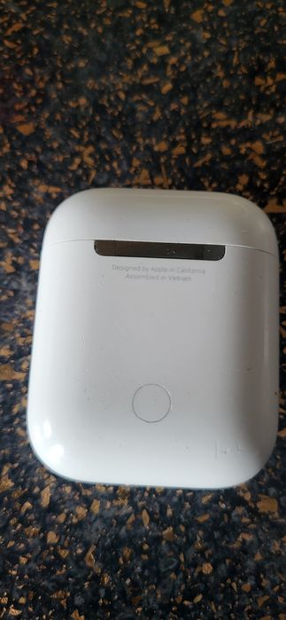 Dock air pods 2 a1602 model emc 2862