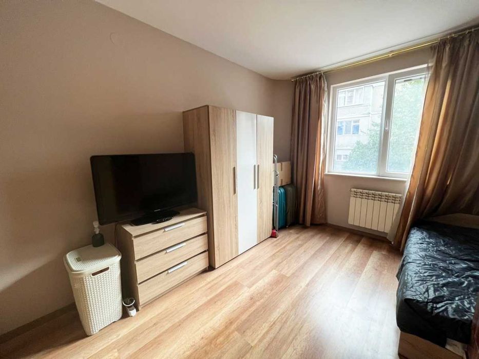 Дава се под наем Тристаен апартамент в София, Лозенец - 86 кв.м за 700 € - Снимка #7