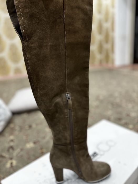 Сапогиии от Max&Co