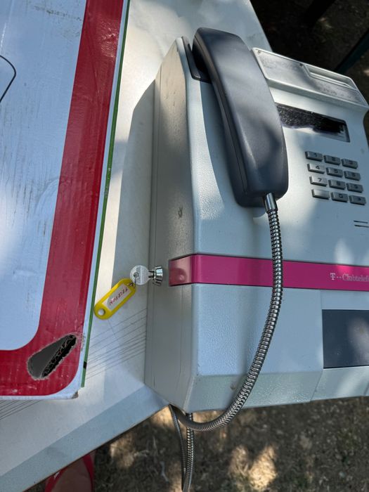 Монетен телефон германия