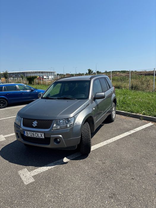 Vând Suzuki grand vitara