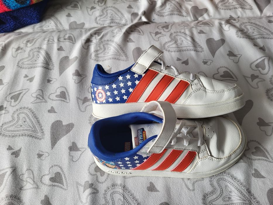 Adidași Adidas nr 34