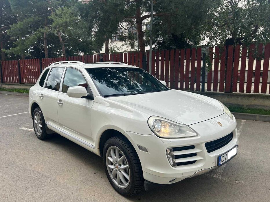 Vănd Porsche Cayenne S