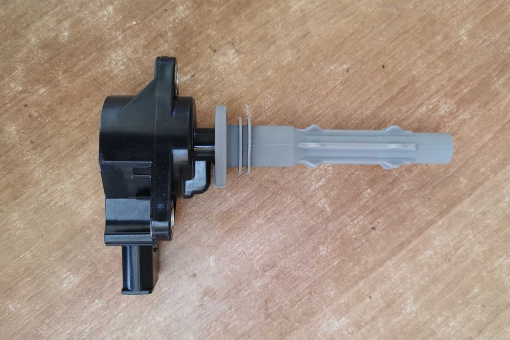 Запалителна бобина за Мерцедес NGK U5117 чисто нова, неупотребявана!