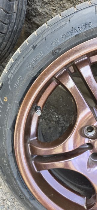 Резина с дисками BMW 225.45.R17