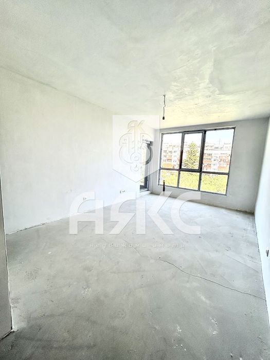 Двустаен апартамент в кв. Овча купел