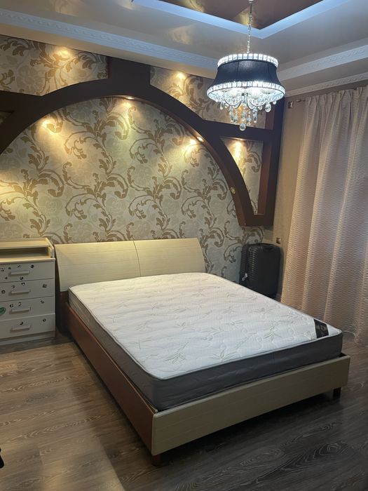 Продается кровать двуспальная