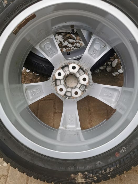 Jante OM Audi Q3 anvelope de iarna Hankook 235/50R19