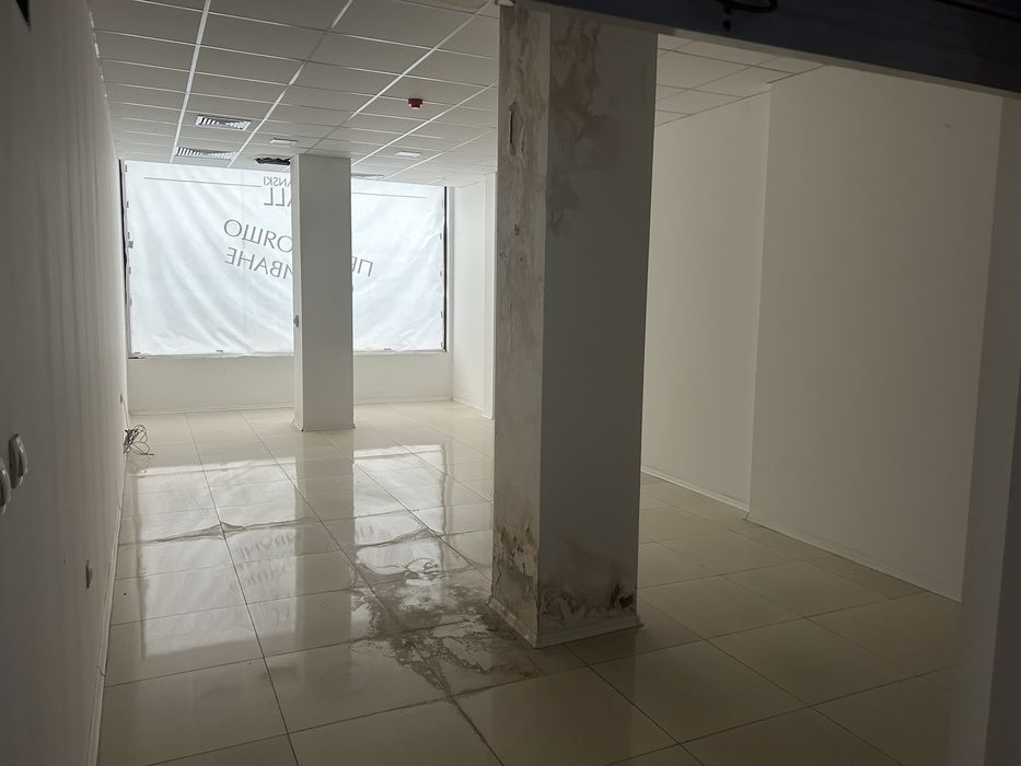 Продава се Магазин в Сандански - 1184 кв.м за 1098 €/кв.м - Снимка #7