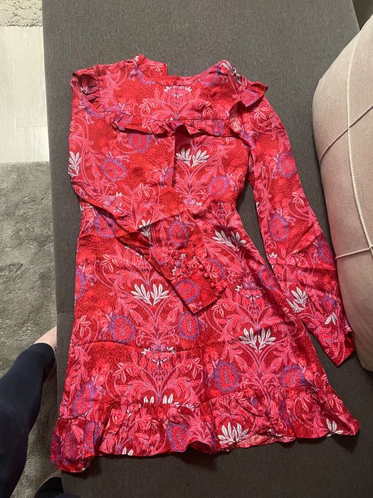 Рокля ZARA , нова без етикет