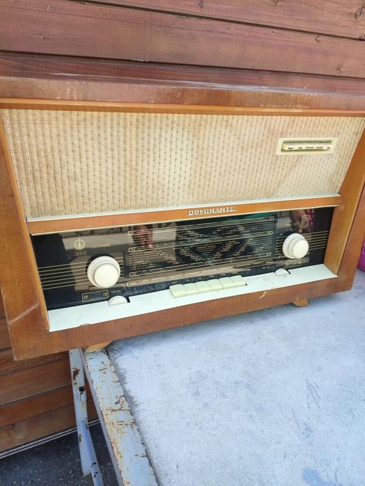 Radio lămpi Dominante 1132 +oglinda vintage Bucuresti Sectorul 1