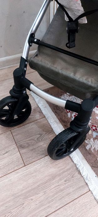 Коляска унверсальная "Teknum"