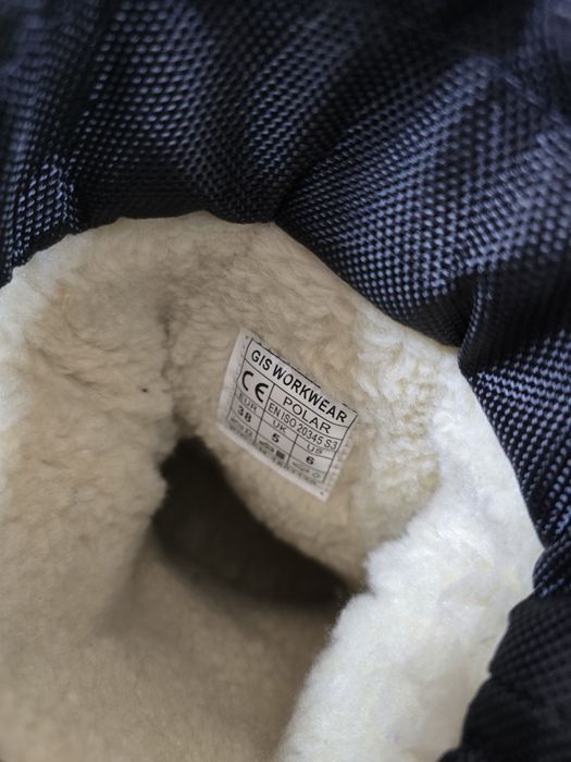 Продам зимние сефти сапоги.