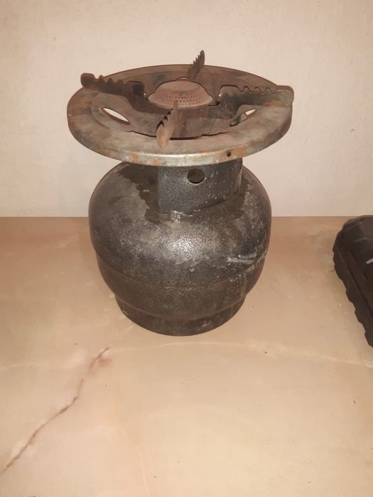 Газовый баллон с камфоркой …