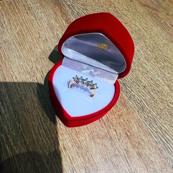 Золотое обручальное очень красивое кольцо. Золото 585 Доставка