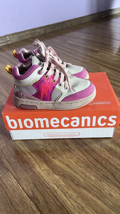 tenisi biomecanics fete, marimea 25