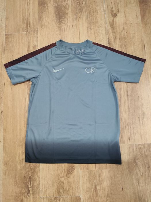 Tricou Nike CR7 mărimea 13-15 ani sau S