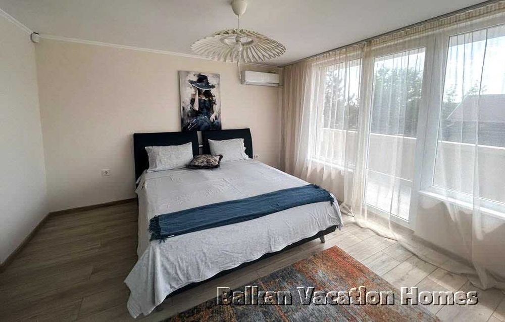 Продава се Къща в с. Юнец, Област Варна - 254 кв.м за 562 €/кв.м - Снимка #15