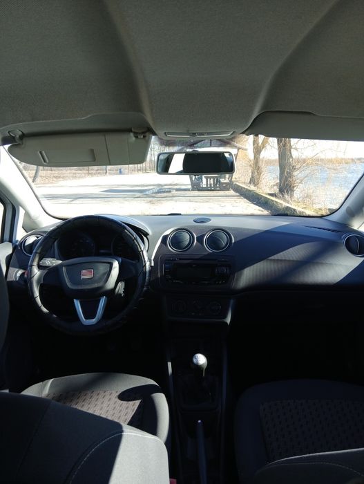 Seat Ibiza  • 127.000 km reali • Revizii făcute • Acte la zi