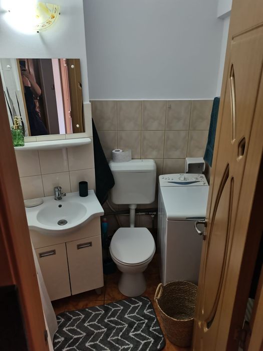 Garsoniera zona Onix